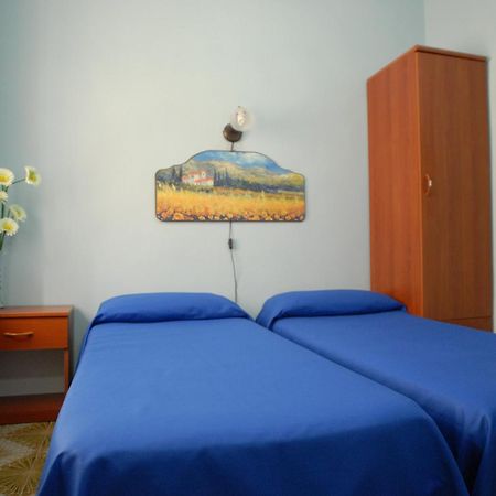 Il Mandorlo Bed and Breakfast Αγκριτζέντο Δωμάτιο φωτογραφία